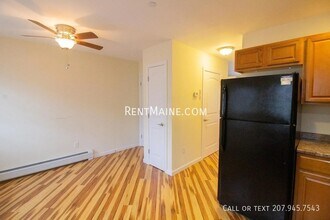 44 River Village Dr in Milford, ME - Building Photo - Building Photo