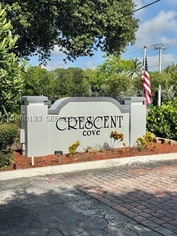 property at 3218 Coral Lake Dr
