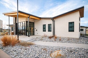 Overlook at Thornton in Thornton, CO - Building Photo