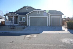 7524 Gold Ct in Reno, NV - Building Photo