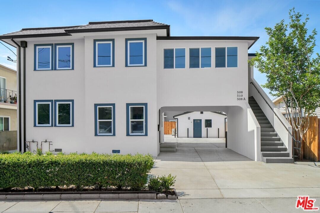 510 E Palmer Ave in Glendale, CA - Building Photo