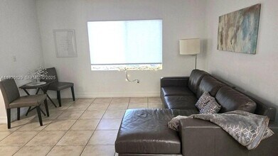 1304 NW 3rd St in Fort Lauderdale, FL - Building Photo - Building Photo