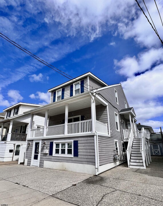 9 N Wyoming Ave in Ventnor City, NJ - Building Photo