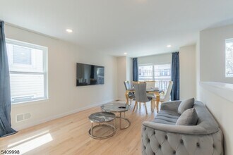 116 Brookdale Ave in Newark, NJ - Building Photo - Building Photo