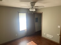 1587 Girard Way, Unit 1585 photo'