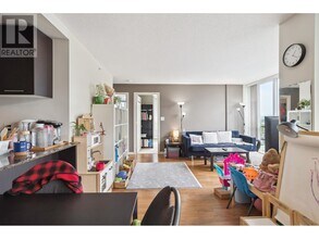 3111-3111 Corvette Way in Richmond, BC - Building Photo - Building Photo
