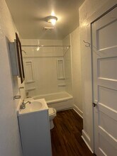 122 W Main St-Unit -122-6 in Elkton, MD - Building Photo - Building Photo