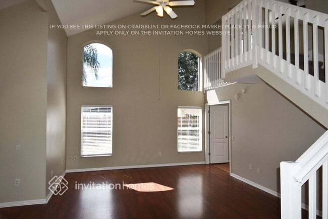 3313 Manor Cove Cir in Riverview, FL - Building Photo - Building Photo