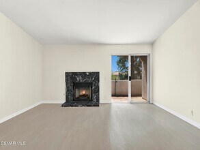 23201 Sherman Way in Los Angeles, CA - Building Photo - Building Photo
