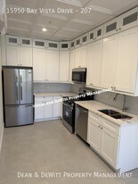 15950 Bay Vista Dr in Clearwater, FL - Building Photo