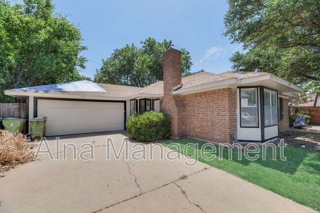 2212 Windhurst Dr in Arlington, TX - Building Photo - Building Photo