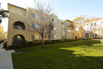 Harvest Ridge in Chula Vista, CA - Building Photo - Building Photo