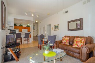 2270 San Vital Dr in Kissimmee, FL - Building Photo - Building Photo