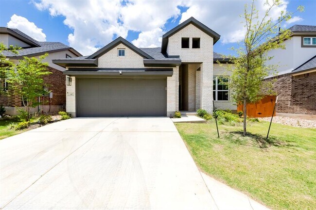 property at 961 Oak Chase Wy