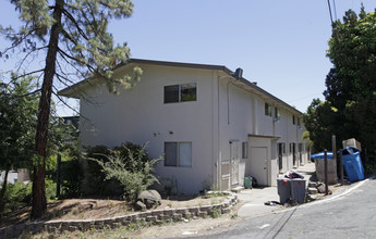 Valle Vista Six-Plex in Vallejo, CA - Building Photo - Building Photo