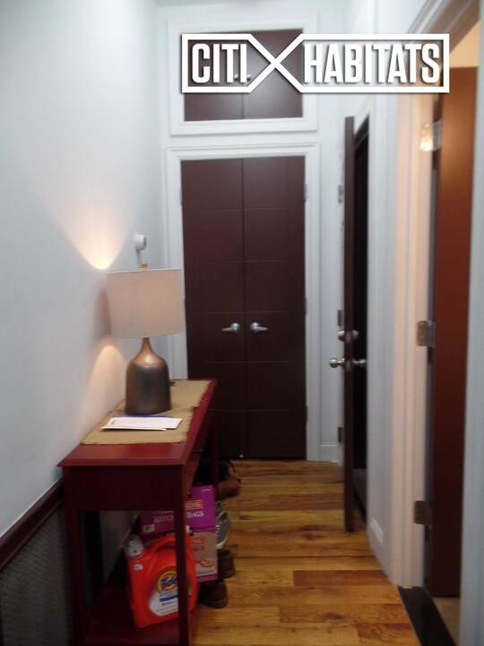 316 W 139th St-Unit -2B in New York, NY - Building Photo