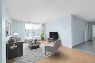 725-715 15 Ave SW in Calgary, AB - Building Photo - Building Photo