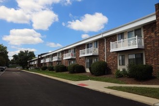 Seton Square East in Reynoldsburg, OH - Building Photo - Building Photo