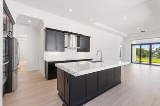 116 SE Cortile Enza in Port St. Lucie, FL - Building Photo - Building Photo