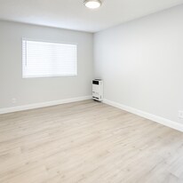 1333 E 47th St in Los Angeles, CA - Building Photo