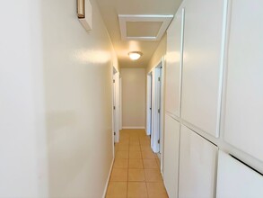 8186-8188 Zinnia Pl in Riverside, CA - Building Photo - Building Photo