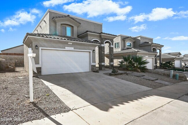 12922 Clevedon St in Horizon City, TX - Building Photo - Building Photo