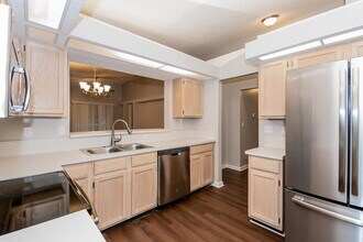 7410 Carriage Side Ct in Jacksonville, FL - Foto de edificio - Building Photo