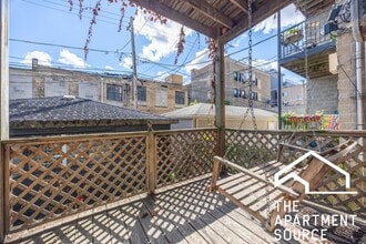 1631 N Mozart St, Unit 1 in Chicago, IL - Building Photo - Building Photo