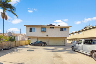 2220 S Lewis St in Anaheim, CA - Building Photo - Building Photo