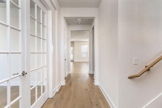 2401 McBee St in Austin, TX - Building Photo - Building Photo