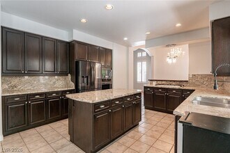 2384 Denair Way in Henderson, NV - Building Photo - Building Photo