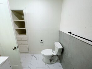 527 Taylor Ave in Moscow, ID - Building Photo - Building Photo