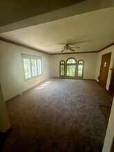 1174 E Elizabeth St in Pasadena, CA - Building Photo - Building Photo