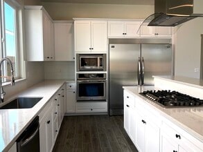 6305 E Fedora Ave in Fresno, CA - Building Photo - Building Photo