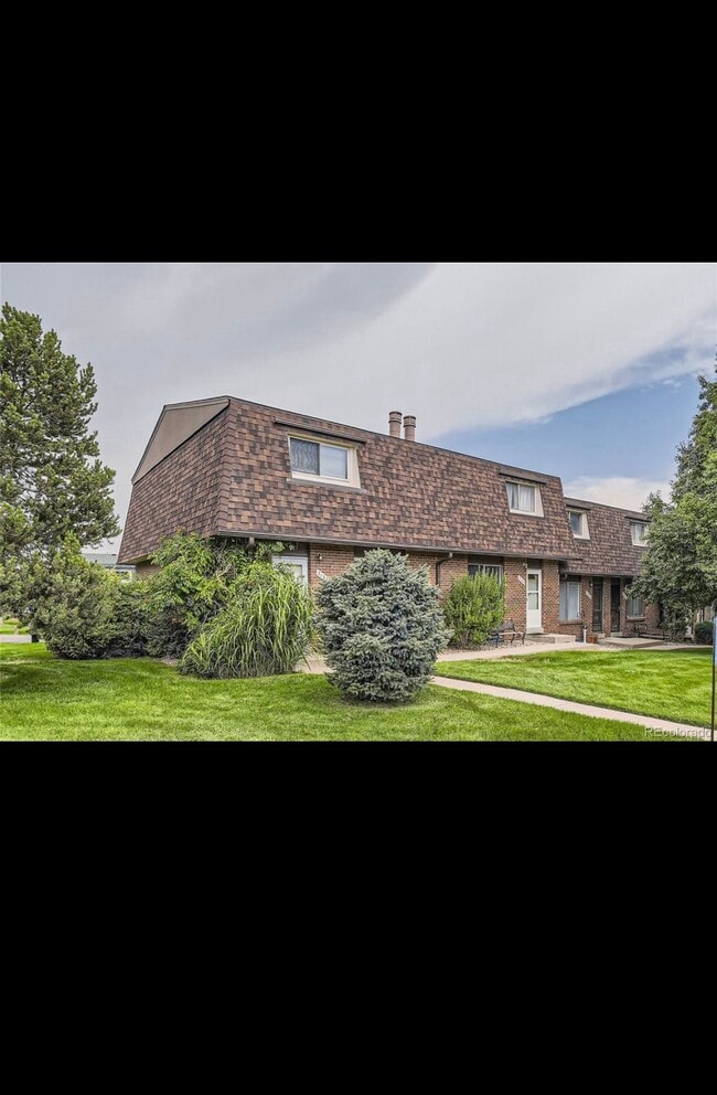 7137 S Webster St, Unit 7137 S Webster Street