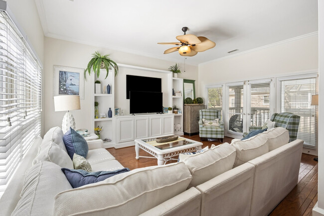 40 Collins Meadow Dr in Georgetown, SC - Building Photo - Building Photo