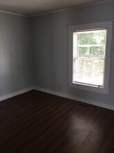 1013 Lowry Ave in Durham, NC - Building Photo - Building Photo