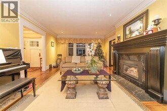 4XXX Beverly Crescent in Vancouver, BC - Building Photo - Building Photo