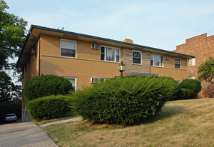 2801 Queen City Ave in Cincinnati, OH - Building Photo