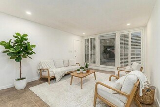 6935 E 4th St in Scottsdale, AZ - Building Photo - Building Photo