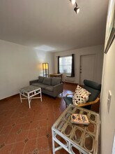 311 Inlet Way in Palm Beach Shores, FL - Building Photo - Building Photo