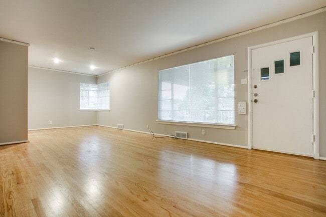 6514 Winton St in Dallas, TX - Building Photo - Building Photo
