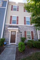 914 Avast Way, Unit 914 Avast Way in Chesapeake, VA - Building Photo