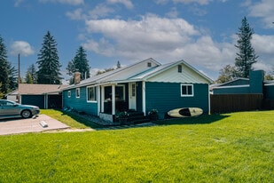 901 Kalispell Ave in Whitefish, MT - Building Photo