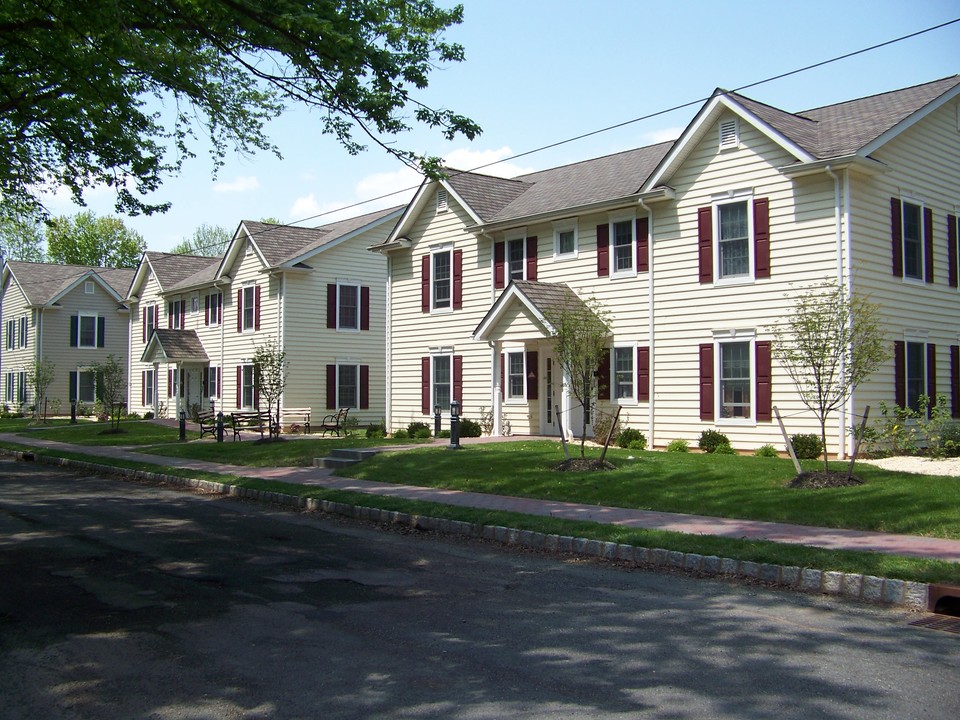 Frenchtown Senior Apartments in Frenchtown, NJ - Foto de edificio