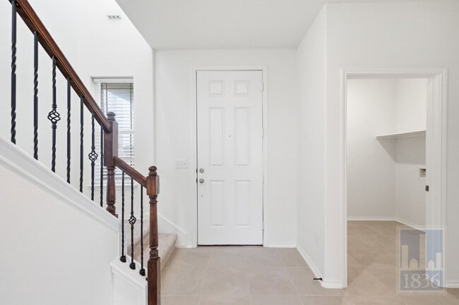 7812 Song Sparrow Dr. in Austin, TX - Building Photo - Building Photo