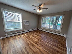 2014 3rd Ave in Minneapolis, MN - Building Photo - Building Photo