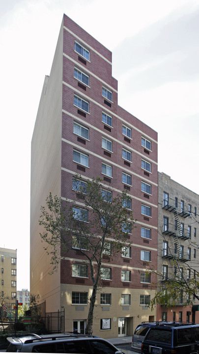 Creston Towers in Bronx, NY - Building Photo