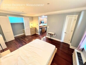 1701 Locust St in Philadelphia, PA - Building Photo - Building Photo