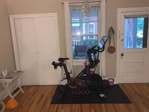 519 Lawrence St, Unit Apt 1 in Ann Arbor, MI - Building Photo - Building Photo